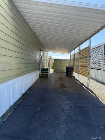 575 S Lyon Avenue 62, Hemet, CA 92543