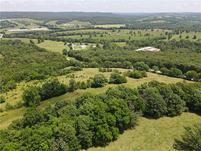 32701 Highway 295, Hindsville, AR 72738