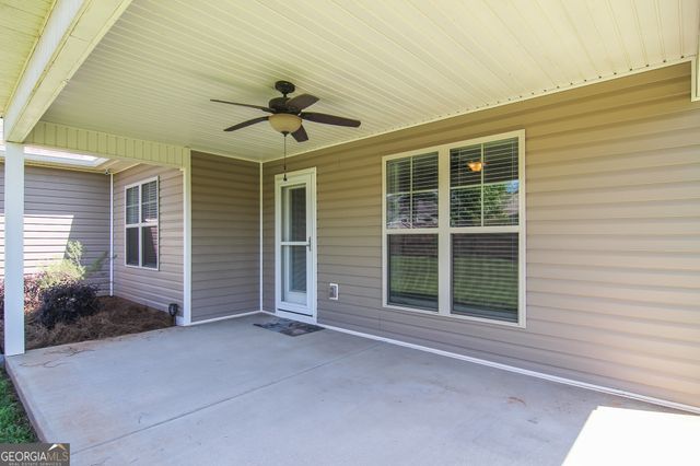 124 Highland Point Drive, Kathleen, GA 31047