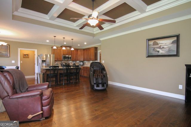 124 Highland Point Drive, Kathleen, GA 31047