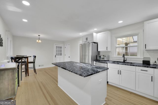 514 Dogwood Circle, Norcross, GA 30071