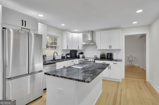 514 Dogwood Circle, Norcross, GA 30071