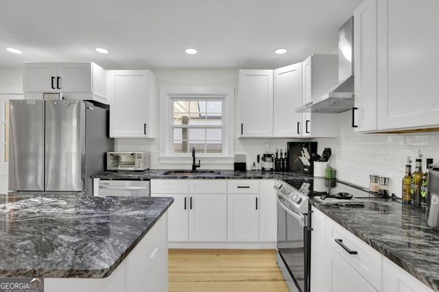 514 Dogwood Circle, Norcross, GA 30071