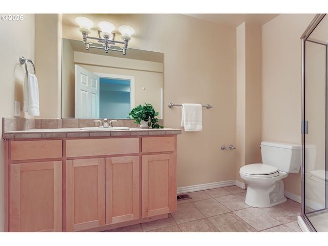 2436 Nw BENSON Ln, Portland, OR 97229