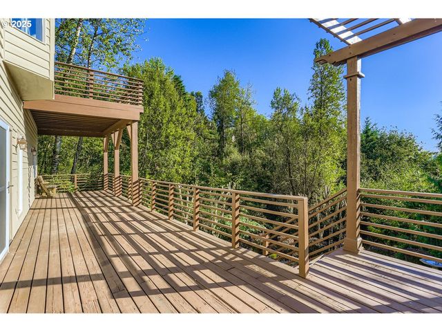 2436 Nw BENSON Ln, Portland, OR 97229