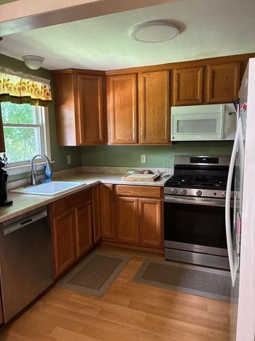 89 Porter Rd, Marlborough, MA 01752