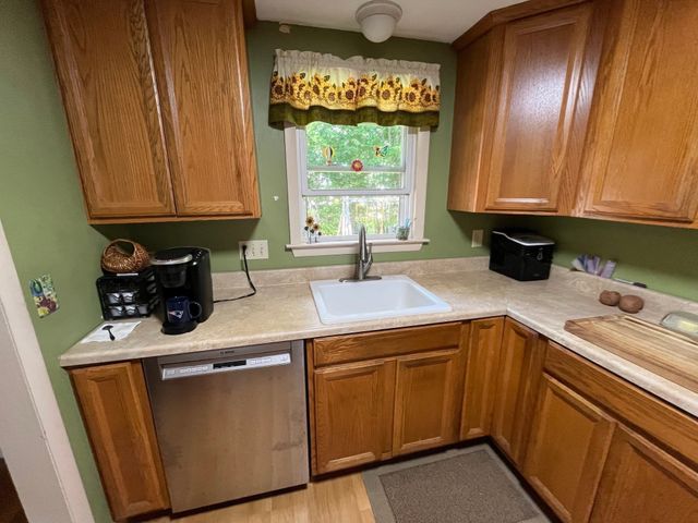 89 Porter Rd, Marlborough, MA 01752