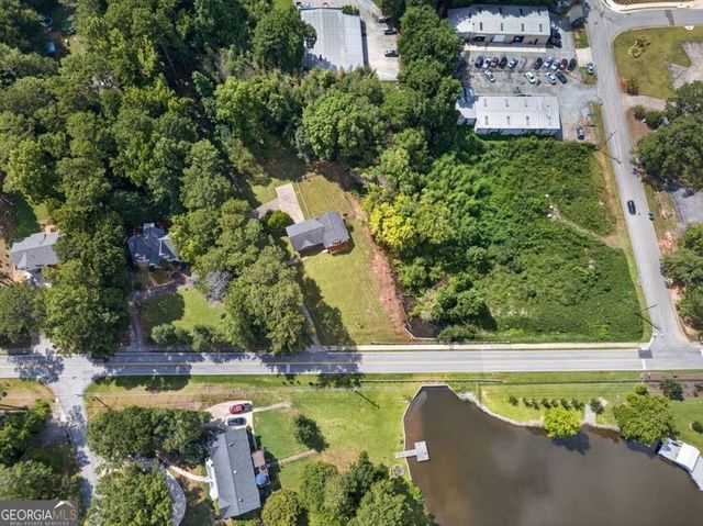 743 Almon Road, Carrollton, GA 30117