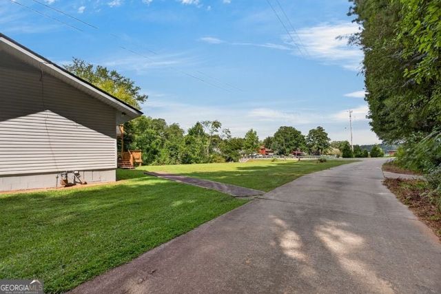 743 Almon Road, Carrollton, GA 30117