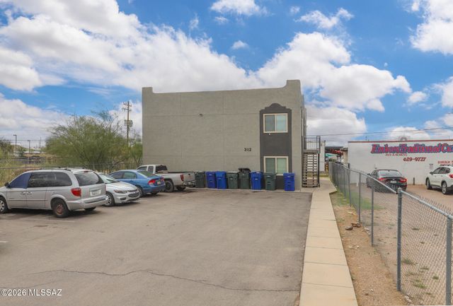312 E 24th St Apt 3, Tucson, AZ 85713