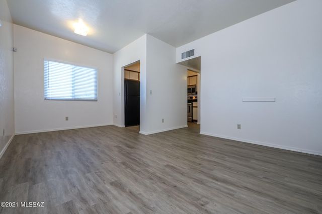 312 E 24th St Apt 3, Tucson, AZ 85713