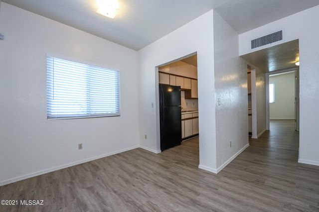 312 E 24th St Apt 3, Tucson, AZ 85713