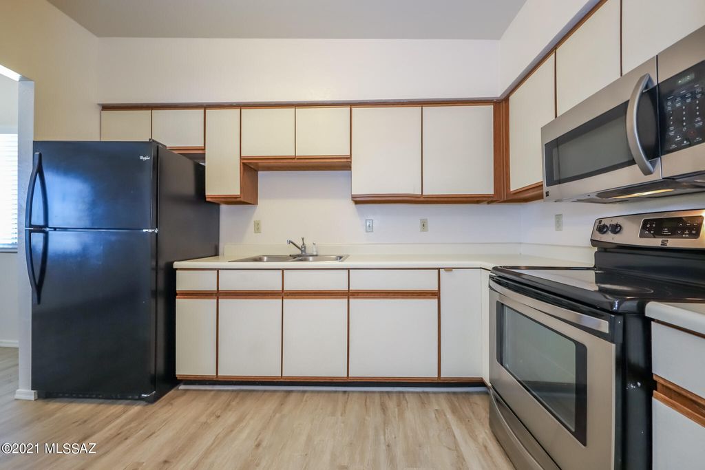 312 E 24th St Apt 3, Tucson, AZ 85713