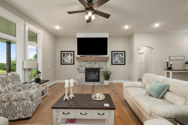 103 Summit Point Road, Saddlebrooke, MO 65630