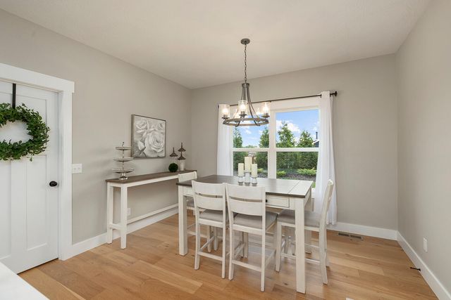 103 Summit Point Road, Saddlebrooke, MO 65630