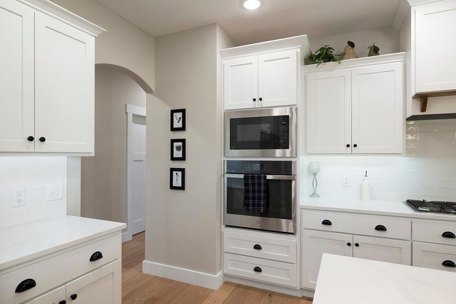103 Summit Point Road, Saddlebrooke, MO 65630