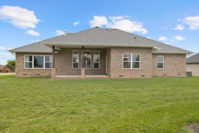 103 Summit Point Road, Saddlebrooke, MO 65630