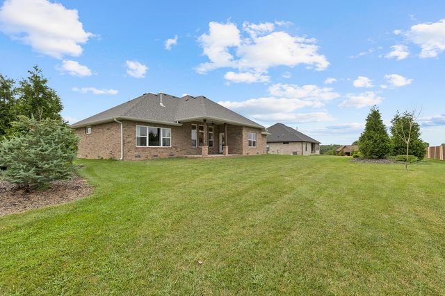 103 Summit Point Road, Saddlebrooke, MO 65630