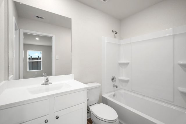 15866 Berry Hill Drive, Conroe, TX 77303