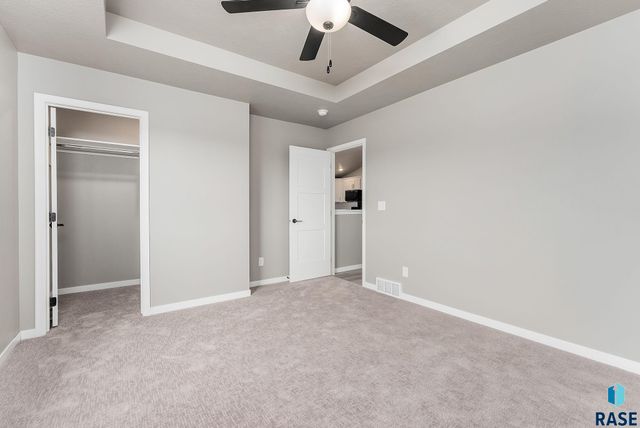 804 N Main St Street, Lennox, SD 57039