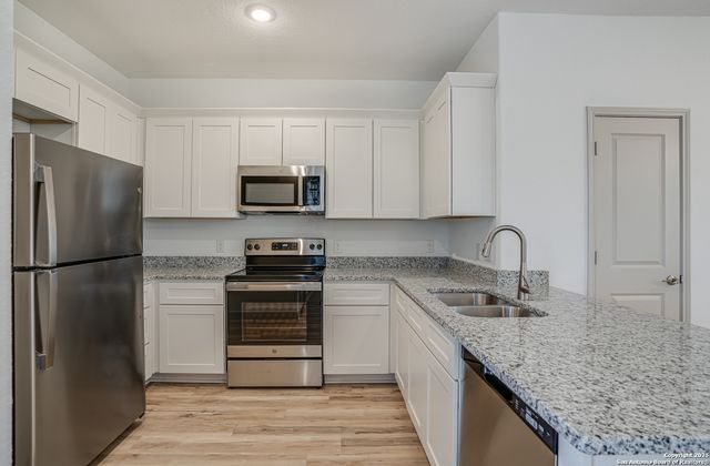13838 Enzo Gate, San Antonio, TX 78253