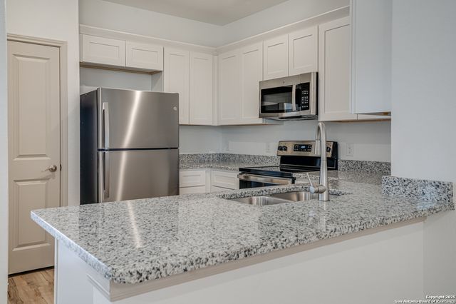 13838 Enzo Gate, San Antonio, TX 78253