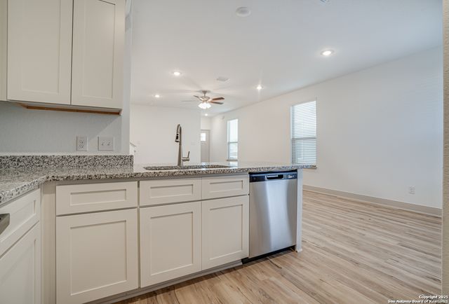 13838 Enzo Gate, San Antonio, TX 78253