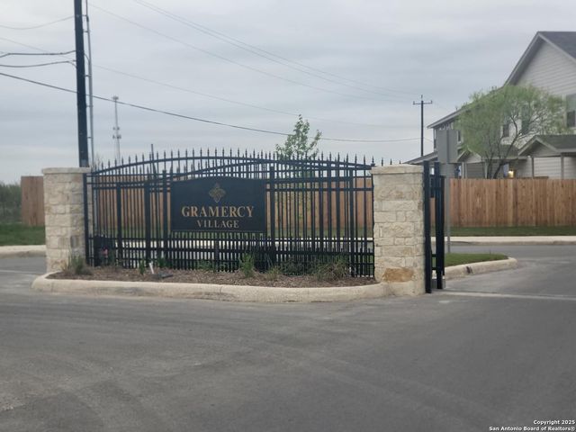 13838 Enzo Gate, San Antonio, TX 78253