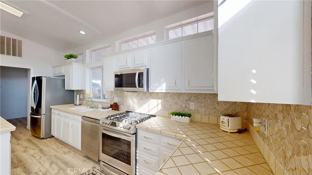 19361 Brookhurst Street 87, Huntington Beach, CA 92646