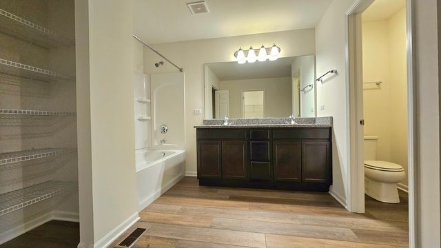 20149 Preston Lane, Lynwood, IL 60411