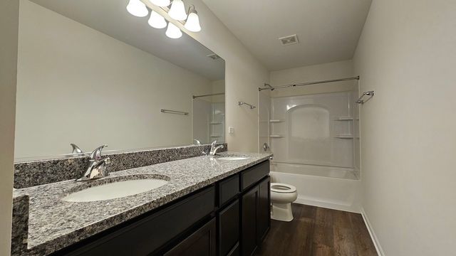 20149 Preston Lane, Lynwood, IL 60411