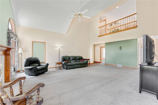 10589 Fincherie Drive, Chardon, OH 44024