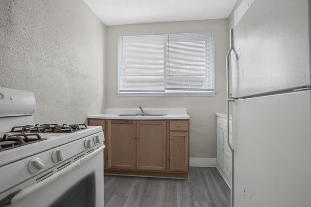 5032 W Boston Boulevard 5038, Detroit, MI 48204