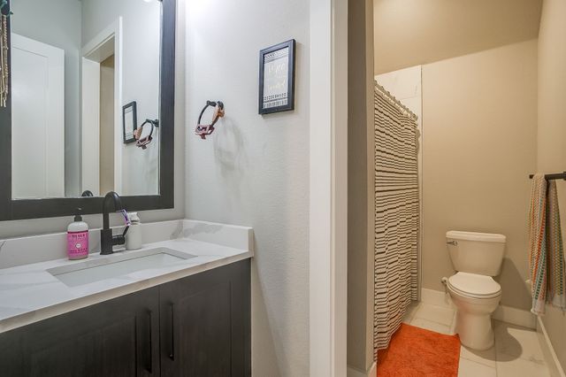 1011 Glenoaks Drive, Weatherford, TX 76088