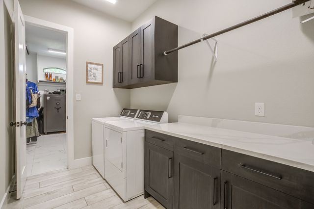 1011 Glenoaks Drive, Weatherford, TX 76088