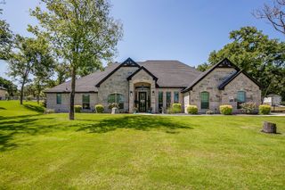 1011 Glenoaks Drive, Weatherford, TX 76088