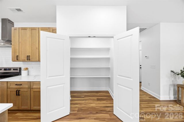 6911 Berea Avenue, Connelly Springs, NC 28612