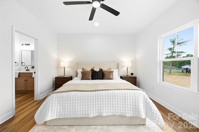 6911 Berea Avenue, Connelly Springs, NC 28612