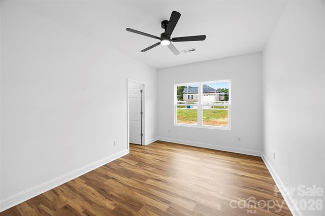 6911 Berea Avenue, Connelly Springs, NC 28612