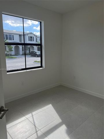 13251 SW 286th St 0, Homestead, FL 33033