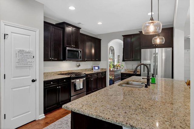1930 Wild Indigo Way, Hanahan, SC 29410