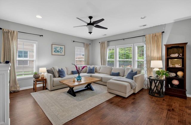 1930 Wild Indigo Way, Hanahan, SC 29410