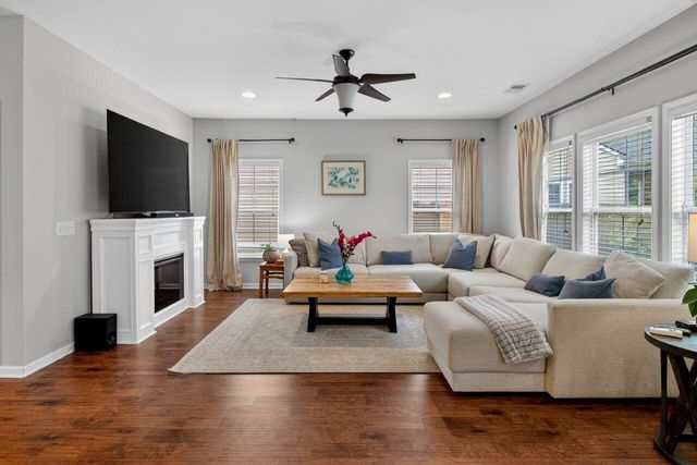 1930 Wild Indigo Way, Hanahan, SC 29410