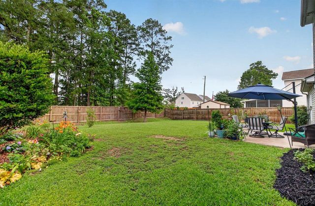 1930 Wild Indigo Way, Hanahan, SC 29410