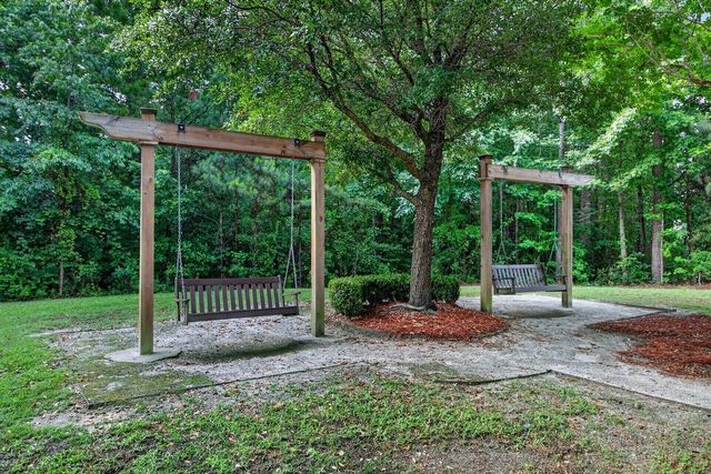 1930 Wild Indigo Way, Hanahan, SC 29410