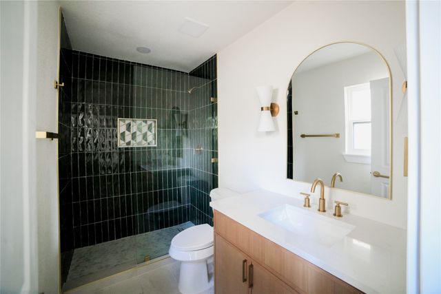 816 Kirkwood Drive, Dallas, TX 75218
