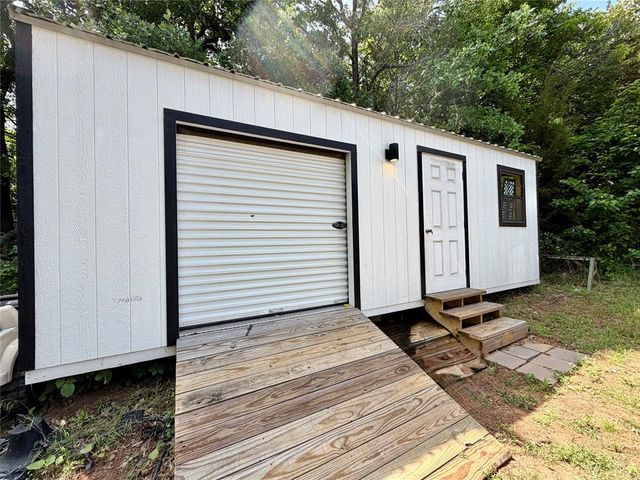 10713 220th Street, Blanchard, OK 73010