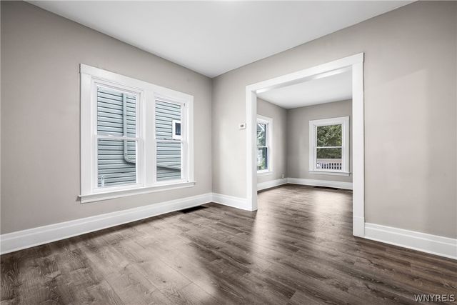 243 79th Street, Niagara Falls, NY 14304