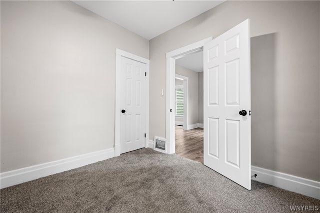 243 79th Street, Niagara Falls, NY 14304