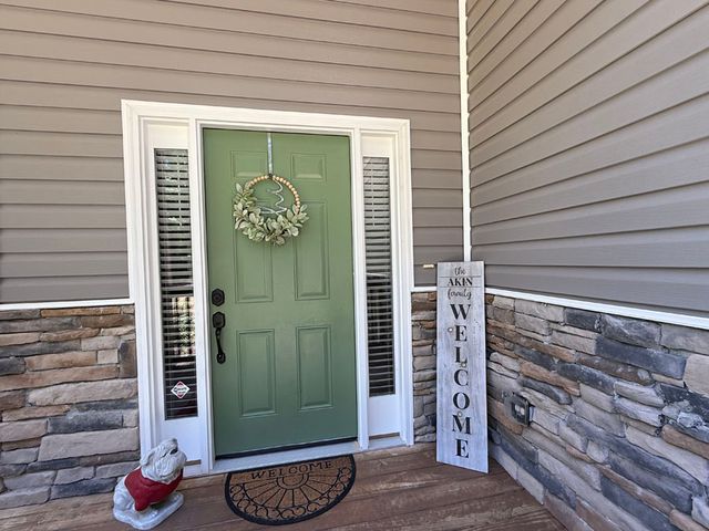 35 Riverbend Road, Lavonia, GA 30553
